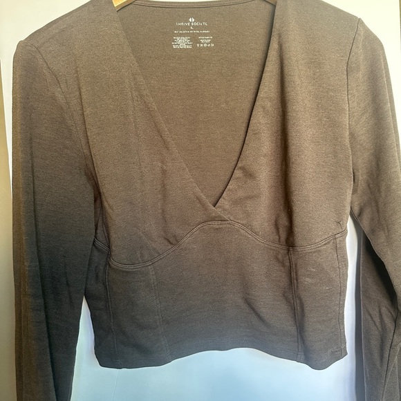 Workout Athkesure Brown Long Sleeve Top size M - Picture 2 of 4